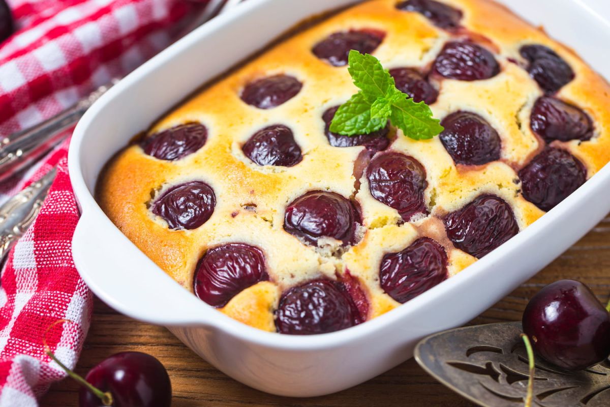 Un clafoutis aux cerises revisité par Jean-François Piège