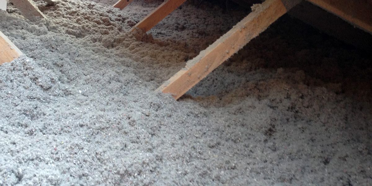 La ouate de cellulose : l'isolant idéal ? Avantages, inconvénients et coût à connaître