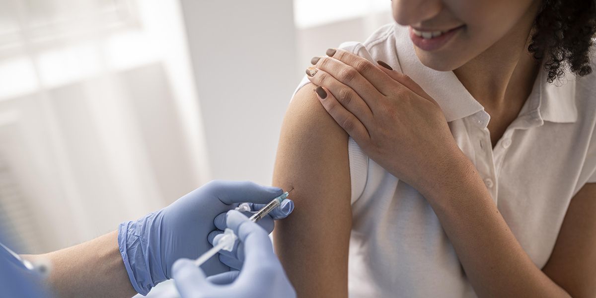 Vaccin contre la grippe : faut-il sauter le pas cette année ?