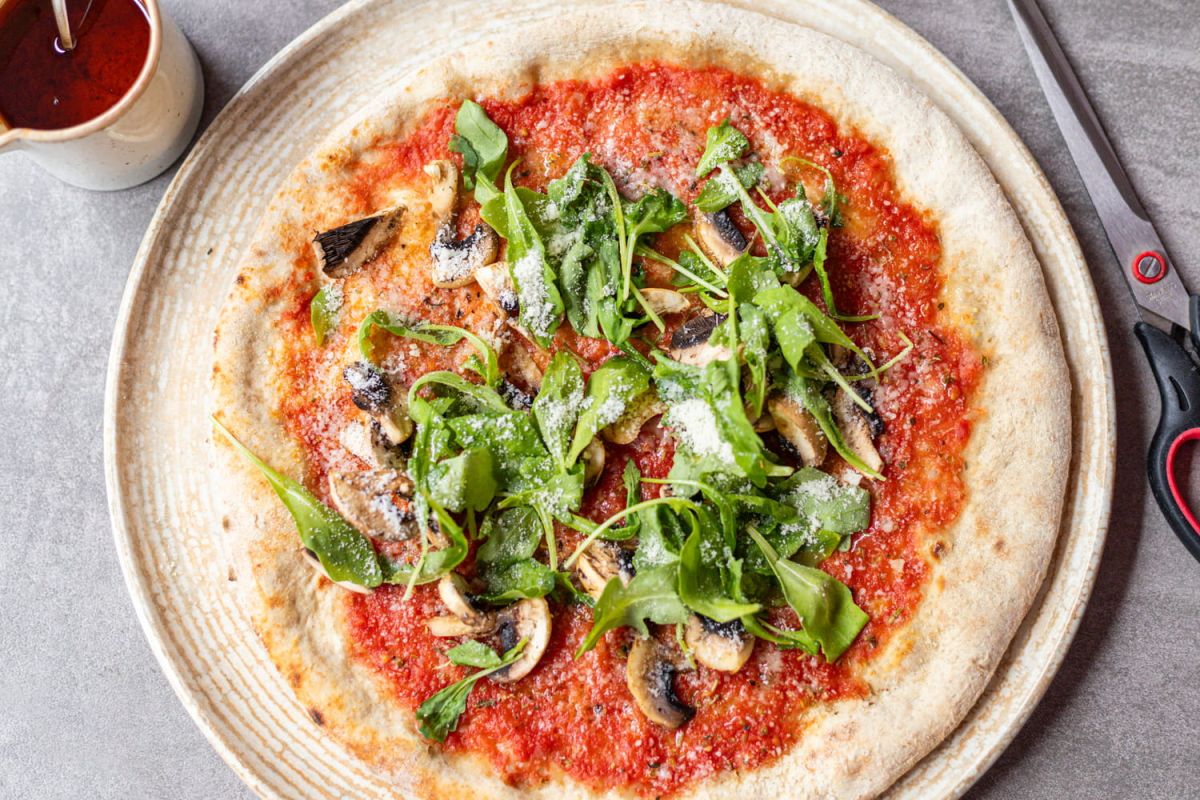 Une pizza à 6 euros : découvrez la pépite de Paris notée 4,9 sur Google