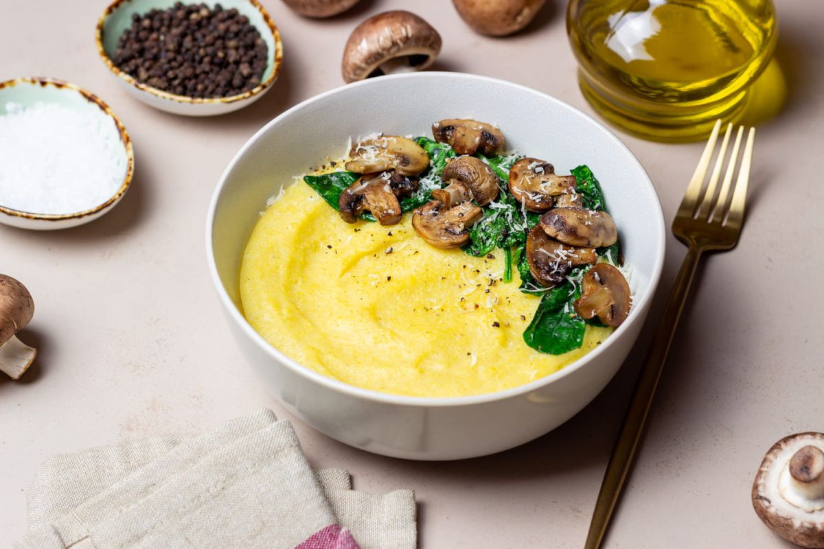 le secret d'une polenta crémeuse : un ingrédient inattendu
