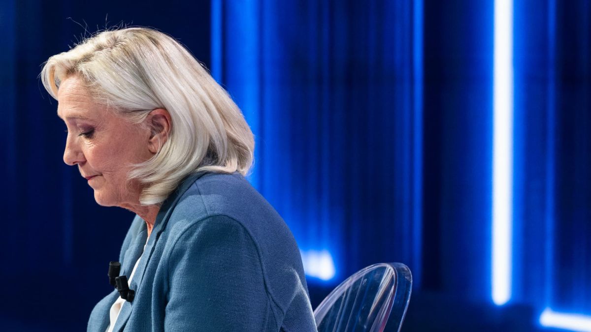 Marine Le Pen face à un tournant décisif : le RN en pleine préparation pour 2027