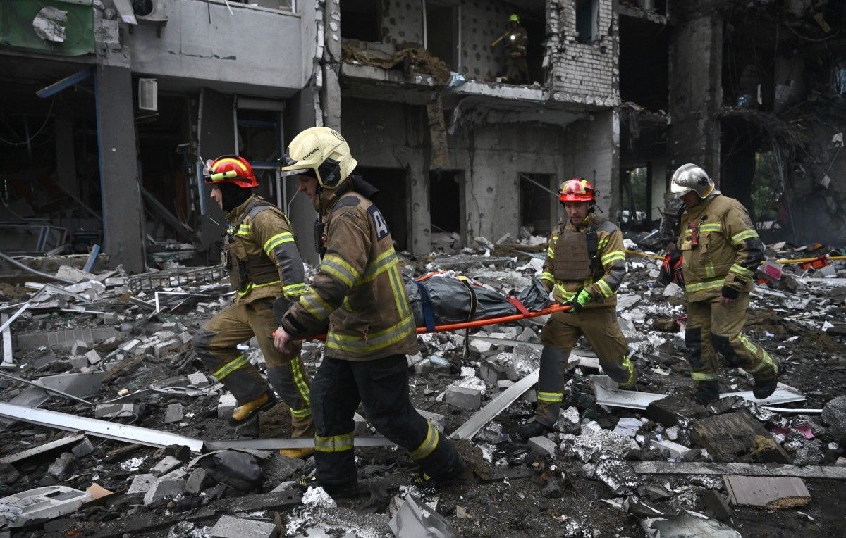 Kiev sous le choc : une nouvelle nuit de bombardements ravageurs