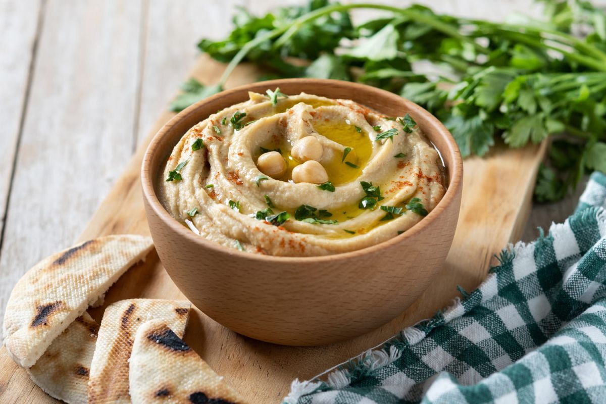 Découvrez le houmous maison : crémeux, rapide et irrésistible