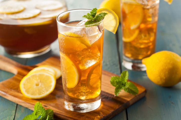 Dégustez l'été avec ces 4 thés glacés bien-être